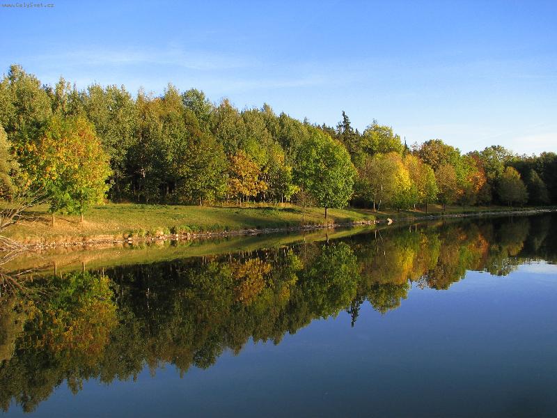 Foto: Podzimn� zrcadlen�